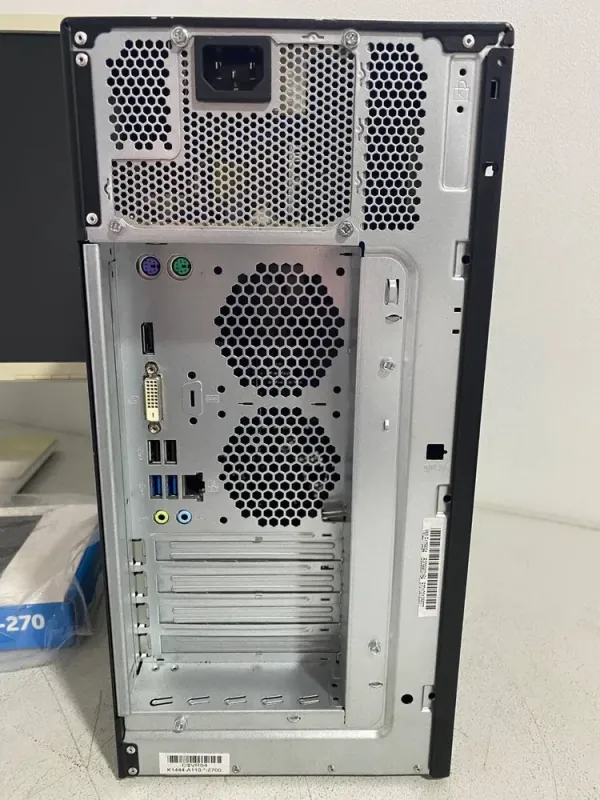 Комплект ПК: комп'ютер Fujitsu Esprimo P558 E85 Tower / Intel Core i3-8100 (4 ядра по 3.6 GHz) / 8 GB DDR4 / 128 GB SSD + 500 GB HDD / Intel UHD Graphics 630 + Монітор Б-клас Acer B246HL / 24" (1920x1080) TN + Клавіатура, мишка, кабелі б/в - зображення 3