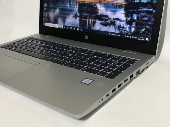 Ноутбук Б-клас HP ProBook 650 G5 / 15.6" (1366x768) TN / Intel Core i3-8145U (2 (4) ядра по 2.1 - 3.9 GHz) / 8 GB DDR4 / 128 GB SSD / Intel UHD Graphics / WebCam / Win 10 Pro б/в - зображення 9
