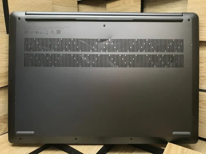 Ігровий ноутбук Б-клас Lenovo IdeaPad 5 Pro 16ARH7 / 16" (2560x1600) IPS / AMD Ryzen 7 6800HS (8 (16) ядер по 3.2 - 4.7 GHz) / 16 GB DDR5 / 256 GB SSD M.2 / nVidia GeForce RTX 3050, 4 GB GDDR6, 128-bit б/в - зображення 9