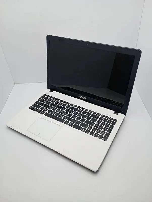 Ноутбук Asus X550C / 15.6" (1366x768) TN / Intel Core i3-3217U (2 (4) ядра по 1.8 GHz) / 8 GB DDR3 / 500 GB HDD / nVidia GeForce GT 720M, 2 GB GDDR3, 64-bit / WebCam / HDMI б/в - зображення 6