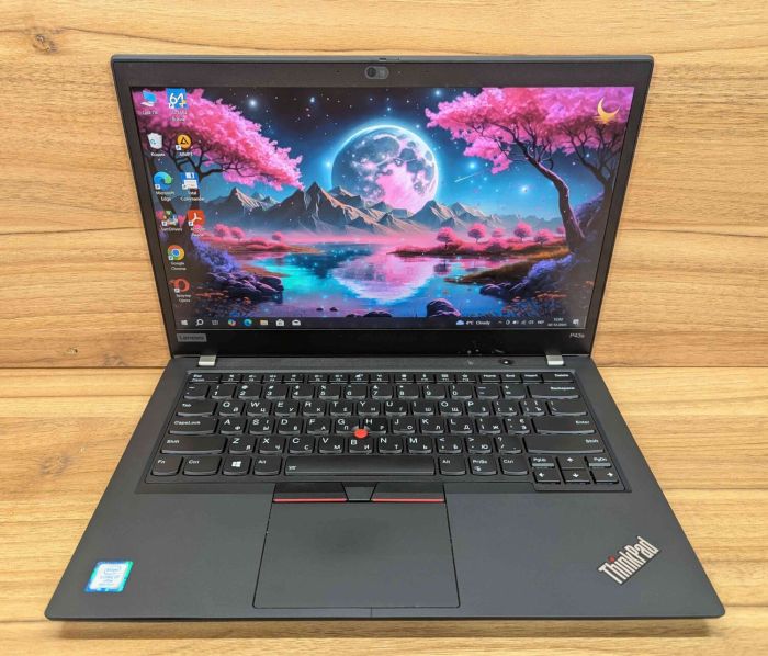 Мобільна робоча станція Lenovo ThinkPad P43s / 14" (1920x1080) IPS / Intel Core i7-8665U (4 (8) ядра по 1.9 - 4.8 GHz) / 32 GB DDR4 / 1000 GB SSD / nVidia Quadro P520, 2 GB GDDR5, 64-bit / HDMI / Windows 10 б/в - изображение 2