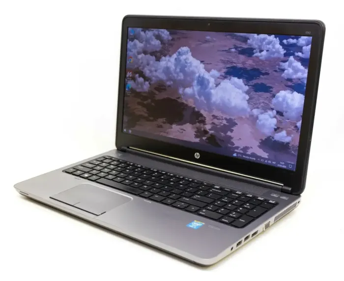 Ноутбук Б-класс HP ProBook 450 G1 / 15.6" TN / Intel Core i3-4000M (2(4) ядра по 2.4GHz) / 8GB DDR3 / 128GB SSD / HD Graphic 4600 / WebCam / DVD-ROM / VGA б/в - зображення 4