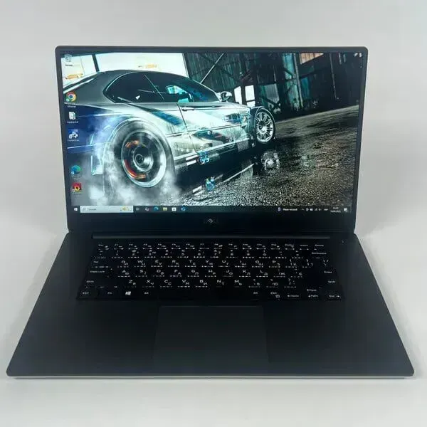 Мобільна робоча станція Dell Precision 5510 / 15.6 (1920x1080) IPS / Intel Core i5-6300HQ (4 ядра по 2.3 - 3.2 GHz) / 16 GB DDR4 / 512 GB SSD / nVidia Quadro M1000M, 2 GB GDDR5, 128-bit / HDMI б/в - зображення 2