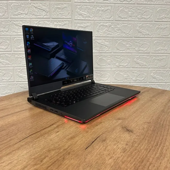 Ігровий ноутбук Б-клас Asus Rog Strix G513QR / 15.6" (1920x1080) IPS / AMD Ryzen 7 5800H (8 (16) ядер по 3.2 - 4.4 GHz) / 16 GB DDR4 / 1000 GB SSD NVMe / nVidia GeForce RTX 3070, 8 GB GDDR6, 256-bit б/в - зображення 4