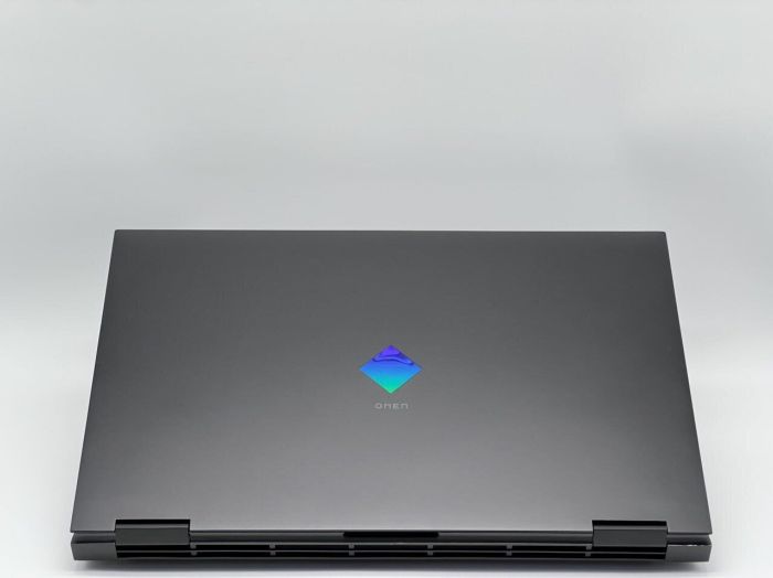 Ігровий ноутбук Б-класу HP Omen 17-cm2075nr / 17,3" (1920x1080) IPS / Intel Core i7-13700HX (16 (24) ядер по 1,5 - 5,0 ГГц) / 16 ГБ DDR5 / 960 ГБ SSD / nVidia GeForce RTX 4060, 8 ГБ GDDR6, 128-біт / WebCam б/в - зображення 5