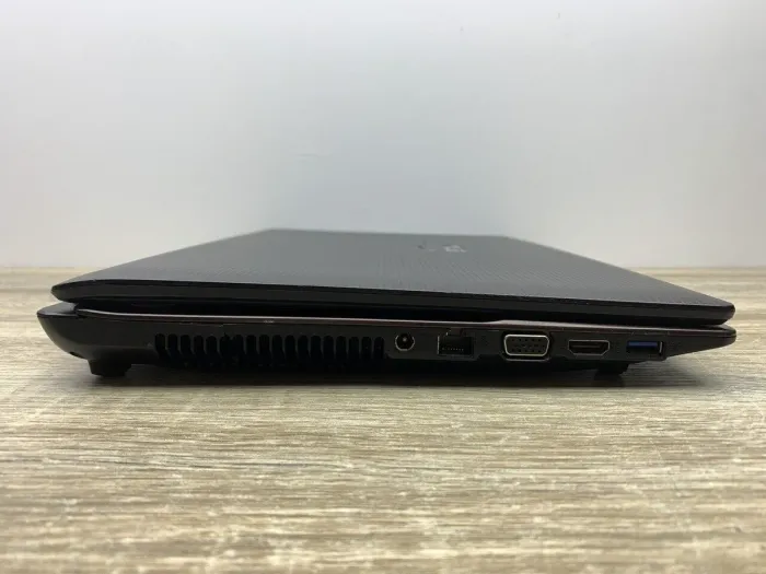 Ноутбук Б-клас Asus X53E / 15.6" (1366x768) TN / Intel Core i5-2520M (2 (4) ядра по 2.5 - 3.2 GHz) / 8 GB DDR3 / 120 GB SSD / Intel HD Graphics 3000 / WebCam / DVD-ROM / Без АКБ б/в - зображення 4