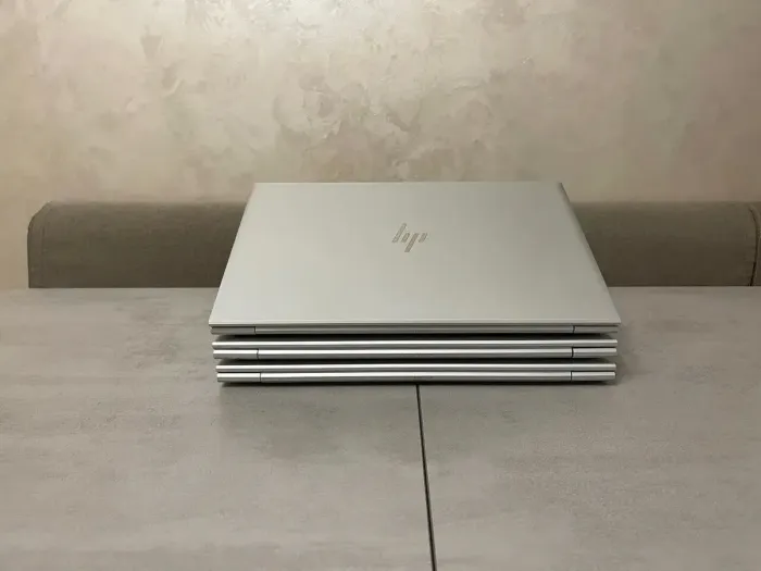 Ультрабук HP EliteBook 850 G8 / 15.6" (1920x1080) IPS / Intel Core i5-1145G7 (4 (8) ядра по 2.6 - 4.4 GHz) / 16 GB DDR4 / 256 GB SSD / Intel Iris Xe Graphics / WebCam / HDMI б/в - зображення 8