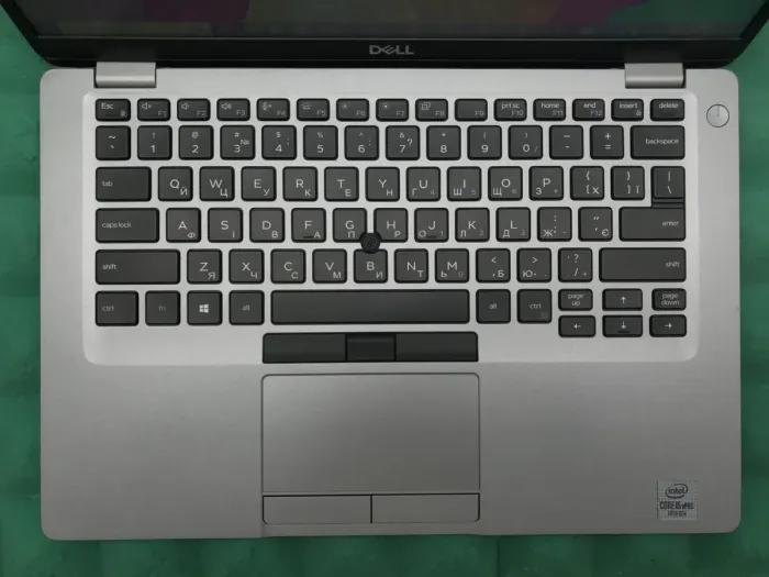 Ультрабук Б-клас Dell Latitude 5410 / 14" (1366x768) TN / Intel Core i5-10310U (4 (8) ядра по 1.7 - 4.4 GHz) / 8 GB DDR4 / 256 GB SSD M.2 / Intel UHD Graphics / WebCam / USB 3.1 / HDMI / Windows 10 б/в - зображення 4