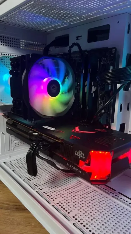 Збірка на замовлення: ігровий ПК Gamdias Aura GC10M ARGB White Tower / Intel Core i5-12400F (6 (12) ядер по 2,5 - 4,4 ГГц) / 16 ГБ DDR4 / 1000 ГБ SSD M.2 / AMD Radeon RX 6700 XT, 12 GB GDDR6, 192-bit / 650W б/в - зображення 4