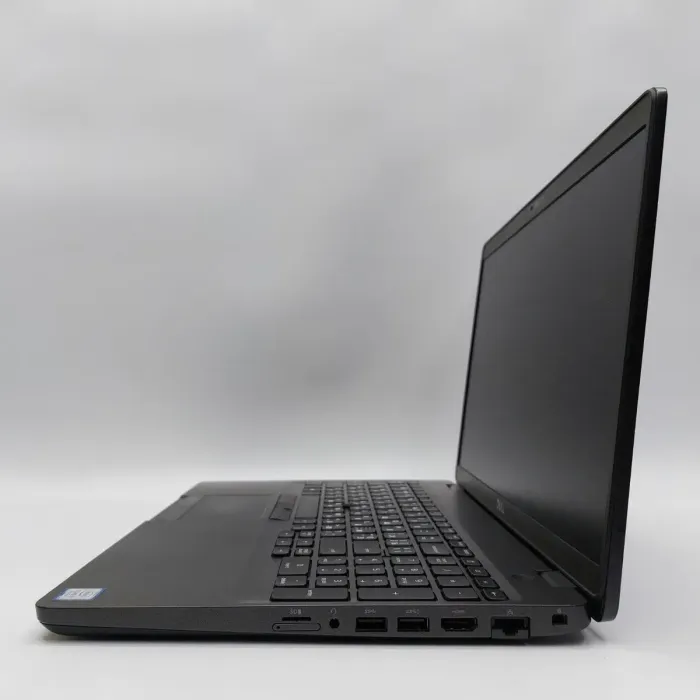 Ноутбук Dell Latitude 5500 / 15.6" (1920x1080) IPS / Intel Core i5-8365U (4 (8) ядра по 1.6 - 4.1 GHz) / 16 GB DDR4 / 256 GB SSD M.2 / Intel UHD Graphics 620 / WebCam б/в - зображення 6