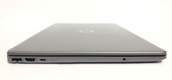 Ультрабук HP 250 G8 / 15.6" (1920x1080) IPS / Intel Core i5-1135G7 (4 (8) ядра по 2.4 - 4.2 GHz) / 8 GB DDR4 / 256 GB SSD NVMe / Intel Iris Xe Graphics / WebCam / Win 10 Pro б/в - зображення 4