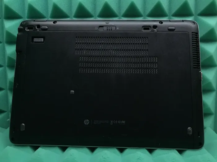 Ультрабук Б-класс HP EliteBook 840 G2 / 14" (1920x1080) IPS / Intel Core i7-5600U (2 (4) ядра по 2.6 -3.2 GHz) / 8 GB DDR3 / 240 GB SSD / Intel HD Graphics 5500 / Fingerprint б/у - зображення 6