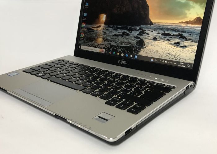 Ноутбук Б-клас Fujitsu LifeBook E756 / 15.6" (1920x1080) IPS / Intel Core i5-8250U (4 (8) ядра по 1.6 - 3.4 GHz) / 8 GB DDR4 / 256 GB SSD / Intel UHD Graphics 620 / WebCam / Win 10 Pro б/в - зображення 9