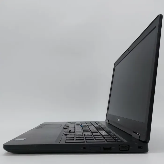 Ноутбук Dell Latitude E5570 / 15.6" (1920x1080) IPS / Intel Core i5-6300U (2 (4) ядра по 2.4 - 3.0 GHz) / 8 GB DDR4 / 256 GB SSD / Intel HD Graphics 520 / WebCam б/в - зображення 5
