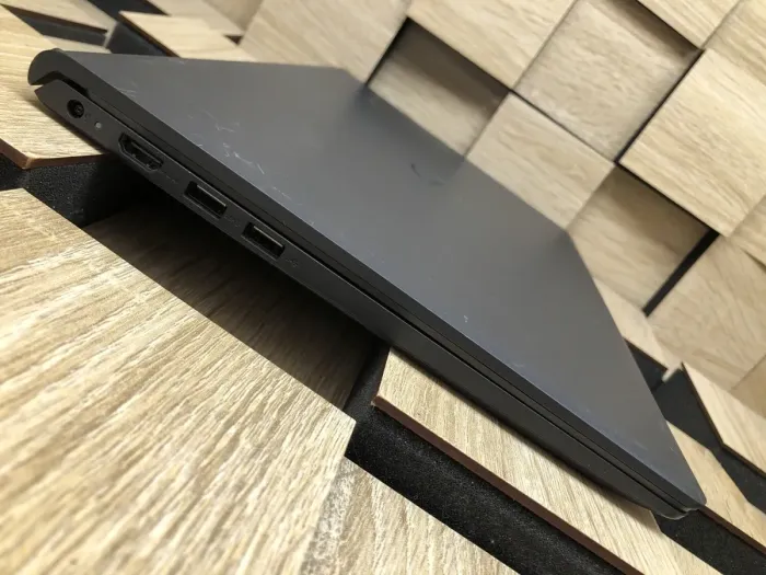 Ноутбук Б-клас Dell Inspiron 15 3511 / 15.6" (1920x1080) IPS Touch / Intel Core i5-1135G7 (4 (8) ядра по 4.2 GHz) / 8 GB DDR4 / 250 GB SSD / Intel UHD Graphics / WebCam / Windows 10 б/в - зображення 6