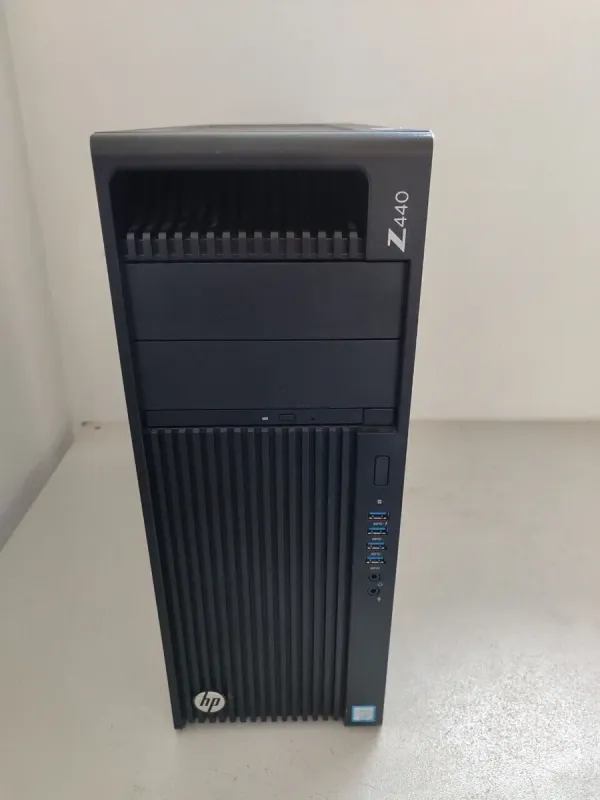 Робоча станція HP Workstation Z440 Tower / Intel Xeon E5-2697 v3 (14 (28) ядер по 2.6 - 3.6 GHz) / 32 GB DDR4 ECC / 240 GB SSD / nVidia Quadro K2200, 4 GB GDDR5, 128-bit / 700W / DVD-ROM б/в - зображення 2