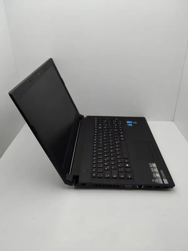 Ноутбук Lenovo B50-70 / 15.6" (1366x768) TN / Intel Core i3-4005U (2 (4) ядра по 1.7 GHz) / 8 GB DDR3 / 240 GB SSD / Intel HD Graphics 4400 / WebCam б/в - зображення 5