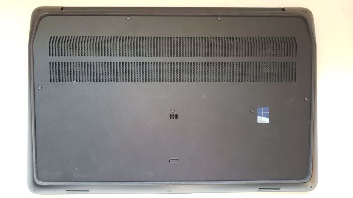 Мобільна робоча станція HP ZBook 17 G3 / 17,3" (1920x1080) IPS / Intel Core i7-6820HQ (4 (8) ядра по 2,7 - 3,6 ГГц) / 32 ГБ DDR4 / 128 ГБ SSD + 512 ГБ SSD + 1000 ГБ HDD / nVidia Quadro M3000M, 4 ГБ GDDR5, 256-біт / WebCam / HDMI б/в - зображення 8