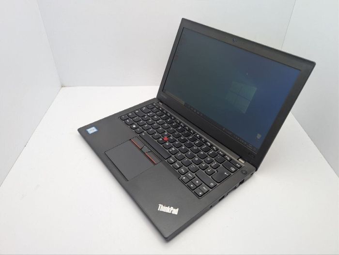 Нетбук Lenovo ThinkPad X260 / 12.5" (1920x1080) IPS / Intel Core i7-6600U (2 (4) ядра по 2.6 - 3.4 GHz) / 8 GB DDR4 / 120 GB SSD / Intel HD Graphics 520 / WebCam б/в - изображение 5