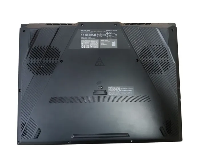 Ігровий ноутбук Asus ROG Zephyrus Duo 16 / 16" (1920x1200) IPS / AMD Ryzen 7 6800H (8 (16) ядер по 3.2 - 4.7 GHz) / 32 GB DDR5 / 2000 GB SSD M.2 / nVidia GeForce RTX 3070 Ti, 8 GB GDDR6, 256-bit / WebCam б/в - зображення 5