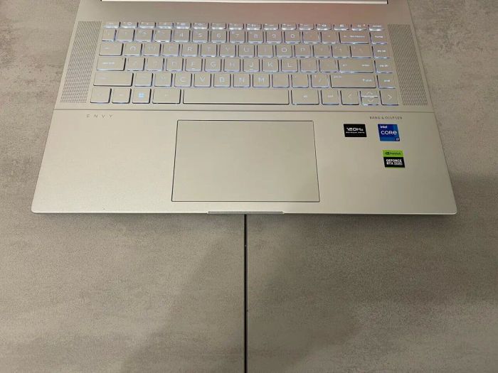 Ігровий ноутбук HP Envy 16-h1055cl / 16" (2560x1600) IPS Touch / Intel Core i7-13700H (14 (20) ядер по 2.4 - 5.0 GHz) / 64 GB DDR5 / 2000 GB SSD M.2 / nVidia GeForce RTX 4060, 8 GB GDDR6, 128-bit / WebCam / USB 3.2 / HDMI б/в - зображення 5