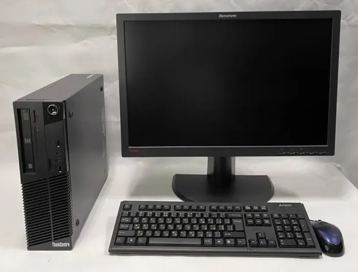 Комплект ПК: комп'ютер Lenovo ThinkCentre M71e SFF / Intel Pentium G850 (2 ядра по 2.9 GHz) / 8 GB DDR3 / 250 GB HDD / Intel HD Graphics / DVD-ROM + Монітор Б-клас Lenovo ThinkVision LT2452pwC / 24" (1920x1200) TN б/в - зображення 3