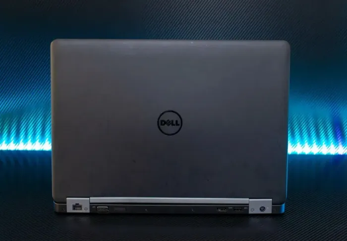 Ультрабук Dell Latitude E5470 / 14" TN / Intel Core i5-6300U (2 (4) ядра по 2.4 - 3.0 GHz) / 8 GB DDR4 / 256 GB SSD / Intel HD Graphics 520 / WebCam / HDMI б/в - зображення 11