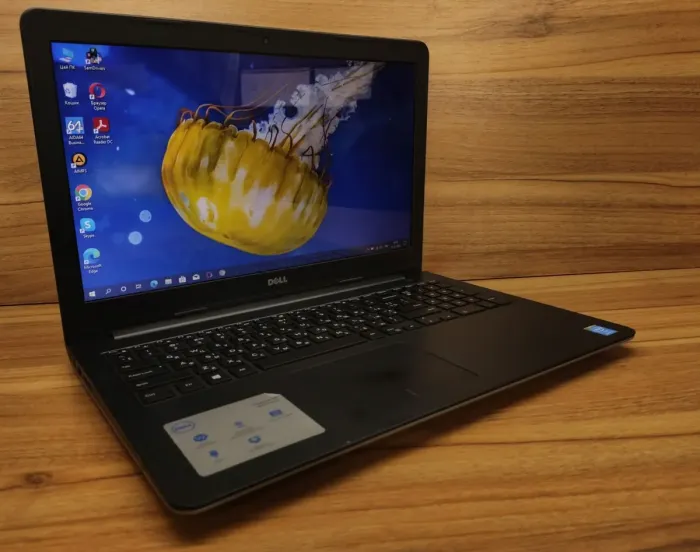 Ноутбук Б-клас Dell Inspiron 15-5547 / 15.6" (1366x768) TN / Intel Core i5-4210U (2 (4) ядра по 1.7 - 2.7 GHz) / 8 GB DDR3 / 256 GB SSD / Intel HD Graphics 4400 / WebCam / Windows 10 б/в - зображення 4