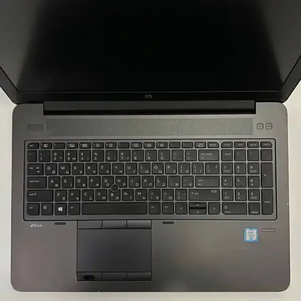 Мобільна робоча станція HP zBook 15 G3 / 15.6" (1920x1080) IPS / Intel Core i7-6820HQ (4 (8) ядра по 2.7 - 3.6 GHz) / 16 GB DDR4 / 512 GB SSD / nVidia Quadro M1200, 4 GB GDDR5, 256-bit / Fingerprint / WebCam б/в - зображення 4