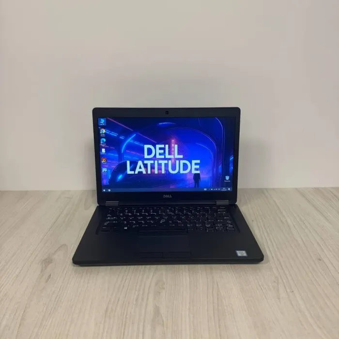Ультрабук Dell Latitude 5480 / 14" (1366x768) TN / Intel Core i7-6600U (2 (4) ядра по 2.6 - 3.4 GHz) / 16 GB DDR4 / 256 GB SSD NVMe / nVidia GeForce 930MX, 2 GB DDR3, 64-bit / WebCam б/в - зображення 2