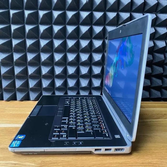 Ноутбук Dell Latitude E6430 / 14" (1600x900) TN / Intel Core i7-3520M (2 (4) ядра по 2.9 - 3.6 GHz) / 8 GB DDR3 / 128 GB SSD / nVidia NVS 5200M, 1 GB GDDR5, 64-bit / WebCam / DVD-ROM б/в - зображення 4
