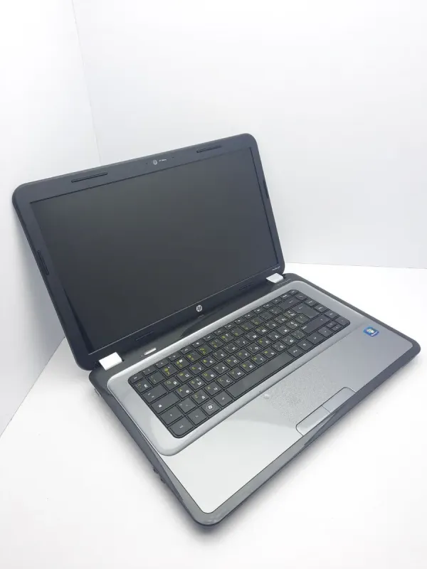 Ноутбук HP Pavilion g6-1000 / 15.6" (1366x768) TN LED / AMD A4-3300M (2 ядра по 1.9 - 2.5 GHz) / 4 GB DDR3 / 750 GB HDD / AMD Radeon HD 6480G / WebCam б/в - зображення 3