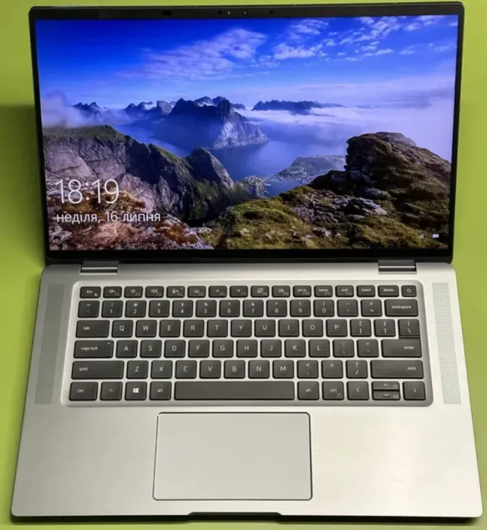 Ультрабук Б класс Dell Latitude 9520 / 15.6"  IPS / Intel Core i7-1185G7 (4(8) ядра по 4.8GHz) / 32GB DDR4 / 256GB SSD / IRIS Xe graphics б/в - зображення 2