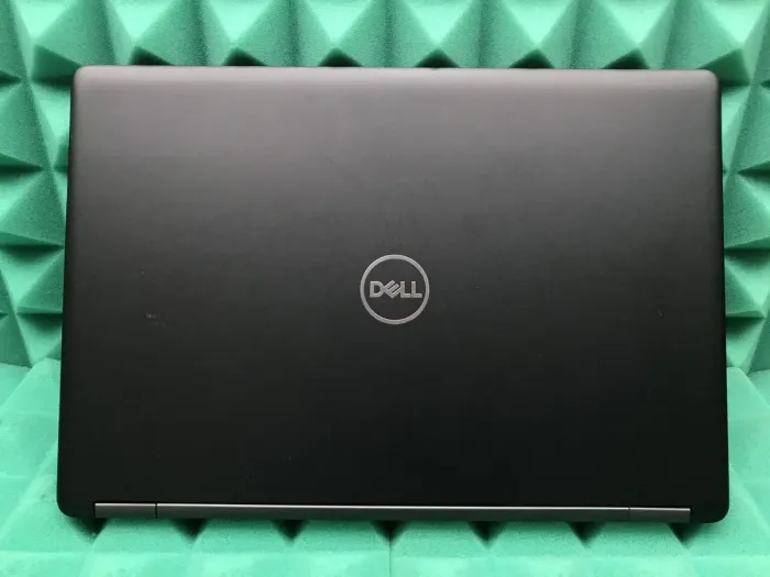 Ноутбук Dell Latitude 5490 / 14"/Core i5-7300U (2 (4) ядра по 2.6 - 3.5 GHz) / 8 GB DDR4 / 250 GB SSD /HD Graphics 620 /WebCam /Win 10 б/в - зображення 5