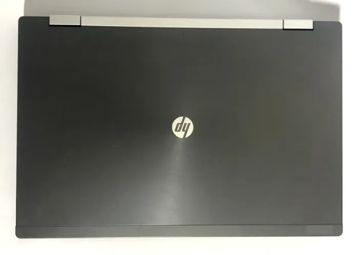 Мобільна робоча станція HP EliteBook 8560w / 15.6" (1920x1080) TN / Intel Core i7-2620M (2 (4) ядра по 2,7 - 3,4 ГГц) / 8 ГБ DDR3 / 240 ГБ SSD / nVidia Quadro 2000M, 2 ГБ DDR3, 128-біт / DVD-ROM б/в - зображення 6