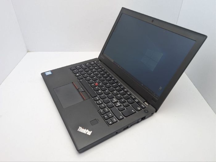 Нетбук Lenovo ThinkPad X270 / 12.5" (1920x1080) IPS / Intel Core i7-7600U (2 (4) ядра по 2.8 - 3.9 GHz) / 8 GB DDR4 / 120 GB SSD / Intel HD Graphics 620 / WebCam б/в - изображение 7