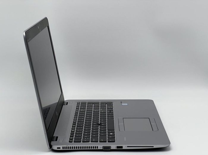 Ноутбук HP EliteBook 850 G3 / 15.6" (1366x768) TN / Intel Core i5-6300U (2 (4) ядра по 2.4 - 3.0 GHz) / 8 GB DDR4 / 120 GB SSD / Intel HD Graphics 520 / WebCam б/в - зображення 3