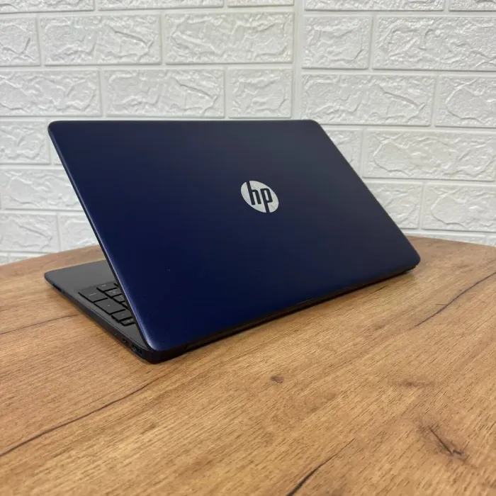 Ультрабук HP 15-dy5885wm Blue / 15.6" (1366x768) TN / Intel Core i5-1235U (10 (12) ядер по 1.3 - 4.4 GHz) / 8 GB DDR4 / 256 GB SSD / Intel Iris Xe Graphics / WebCam б/в - зображення 6