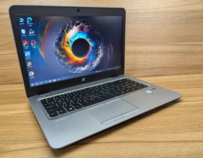 Ультрабук HP EliteBook 840 G4 / 14" (1920x1080) IPS / Intel Core i5-7300U (2 (4) ядра по 2.6 - 3.5 GHz) / 8 GB DDR4 / 256 GB SSD / Intel HD Graphics 620 / WebCam / Fingerprint / Windows 10 б/в - зображення 4