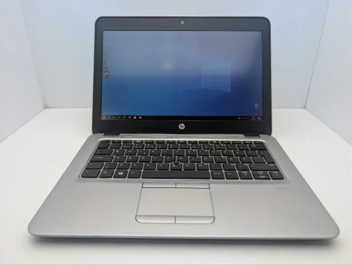 Нетбук HP EliteBook 725 G3 / 12.5" (1920x1080) IPS / AMD Pro A12-8800B (4 ядра по 2.1 - 3.4 GHz) / 8 GB DDR3 / 120 GB SSD / AMD Radeon R7 Graphics / WebCam б/в - зображення 2