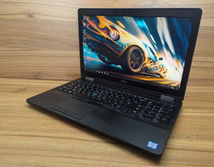 Ноутбук Dell Latitude E5570 / 15.6" (1920x1080) IPS / Intel Core i5-6440HQ (4 ядра по 2.6 - 3.5 GHz) / 16 GB DDR4 / 512 GB SSD / AMD Radeon R7 M370, 2 GB GDDR5, 128-bit / HDMI / WebCam / Windows 10 б/в - зображення 5