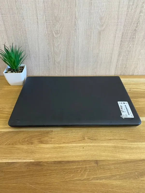 Ноутбук Б-клас Lenovo ThinkPad E550 / 15.6" (1920x1080) TN / Intel Core i5-5200U (2 (4) ядра по 2.2 - 2.7 GHz) / 8 GB DDR3 / 128 GB SSD / Intel HD Graphics 5500 / WebCam / HDMI б/в - зображення 7