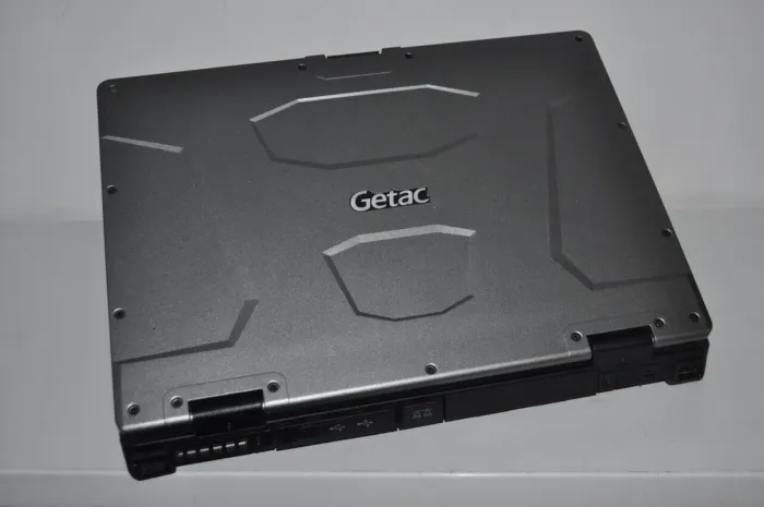 Напівзахищений ноутбук Getac S410 G2 / 14" (1366x768) TN Touch / Intel Core i3-7100U (2 (4) ядра по 2.4 GHz) / 32 GB DDR4 / 256 GB SSD / Intel HD Graphics 620 / Windows 11 Pro / Два АКБ б/в - зображення 9