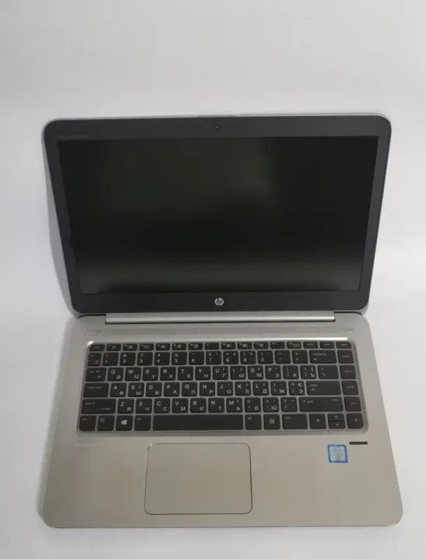 Ноутбук HP EliteBook Folio 1040 G3 / 14" (1920x1080) TN / Intel Core i5-6300U (2 (4) ядра по 2.4 - 3.0 GHz) / 16 GB DDR4 / 256 GB SSD / Intel HD Graphics 520 / WebCam / HDMI / Windows 10 Pro б/в - зображення 2