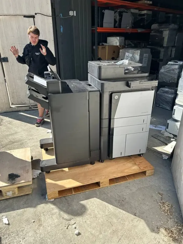 БФП HP LaserJet Enterprise Flow M830z (CF367A) / Лазерний монохромний друк / 1200x1200 dpi / A3 / 56 стор/хв / Ethernet, USB 2.0 / ePrint б/в - зображення 6