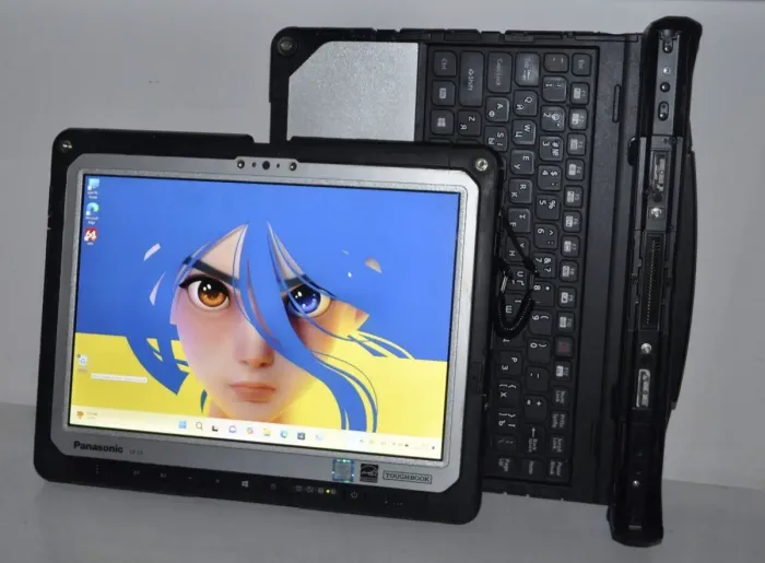 Захищений нетбук-трансформер Б-клас Panasonic ToughBook CF-33 MK2 / 12" (2160x1440) IPS Touch / Intel Core i5-7300U (2 (4) ядра по 2.6 - 3.5 GHz) / 8 GB DDR4 / 256 GB SSD / Intel HD Graphics 620 / WebCam / Windows 11 Pro б/в - зображення 5