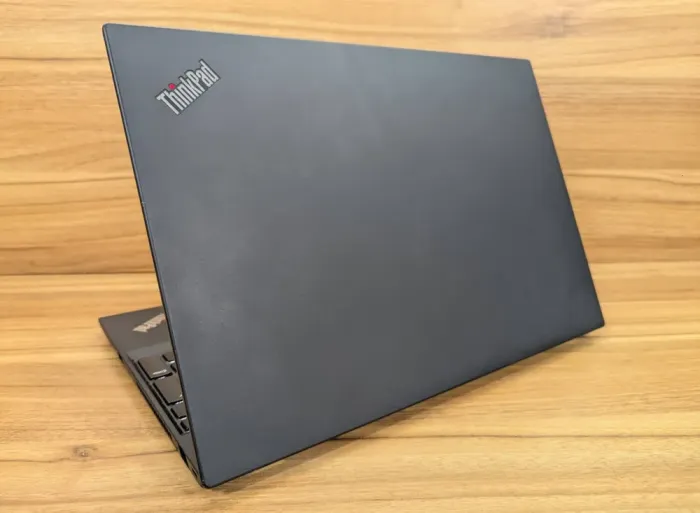 Ультрабук Lenovo ThinkPad T590 / 15.6" (1920x1080) IPS / Intel Core i7-8565U (4 (8) ядра по 1.8 - 4.6 GHz) / 16 GB DDR4 / 512 GB SSD / Intel UHD Graphics 620 / WebCam / TouchID / Windows 10 б/в - зображення 7