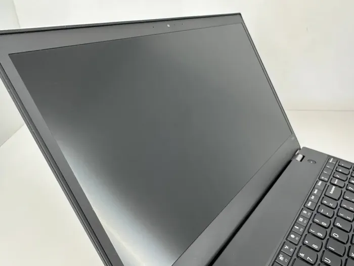 Ноутбук Lenovo ThinkPad T570 / 15.6" (1920x1080) TN / Intel Core i5-6300U (2 (4) ядра по 2.4 - 3.0 GHz) / 8 GB DDR4 / 256 GB SSD / Intel HD Graphics 520 / WebCam б/в - зображення 6