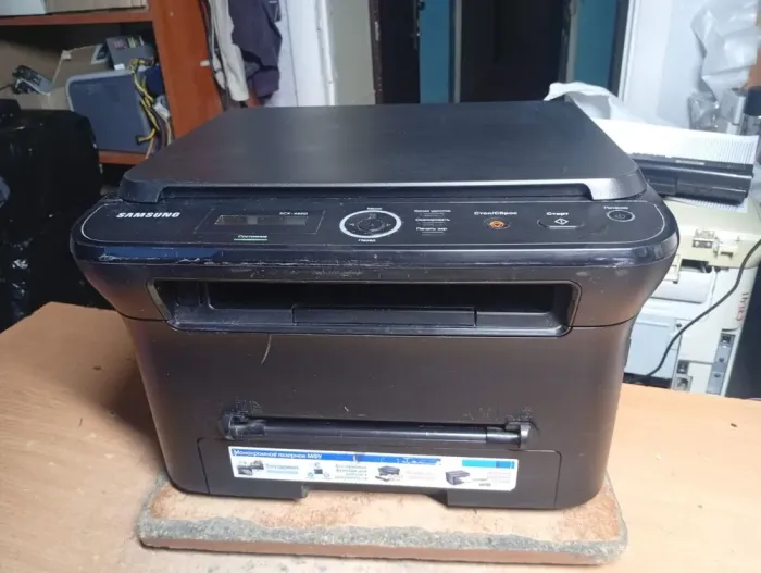 БФП Б-клас Samsung SCX-4600 / лазерний монохромний друк / 1200x1200 dpi / A4 / до 22 стор./хв / USB 2.0, Ethernet / Дуплекс б/в - зображення 2