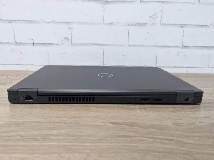 Ультрабук Dell Latitude 5480 / 14" (1920x1080) TN / Intel Core i5-6300U (2 (4) ядра по 2.4 - 3.0 GHz) / 8 GB DDR4 / 256 GB SSD / Intel HD Graphic 520 / WebCam б/в - зображення 8